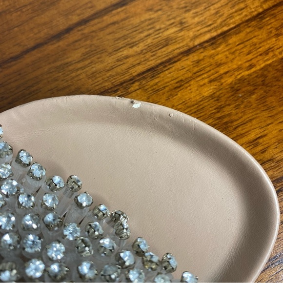 Badgley Mischka
Horton Embellished Satin Slide Sandals SIZE:8 - Picture 7 of 16